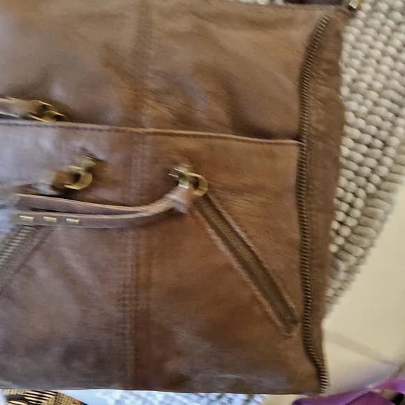 The Sak Leather Purse - Picture 5 of 8